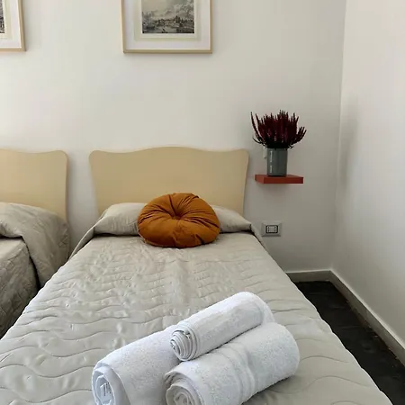 Dimora Ferdinandea Guest house