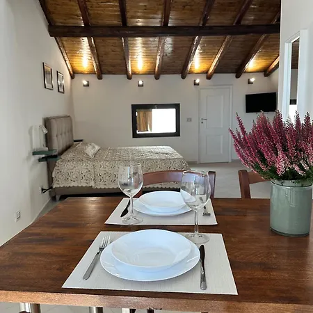 Dimora Ferdinandea 4*