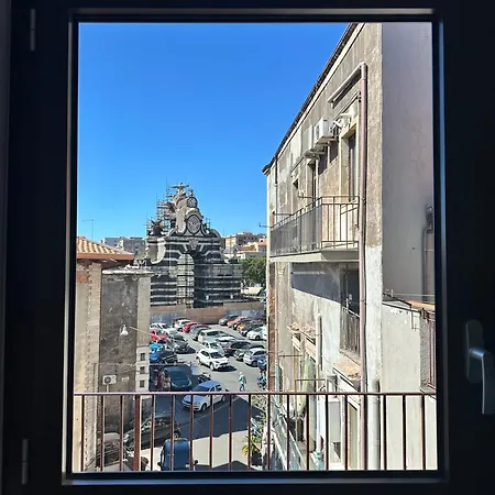 ゲストハウス Dimora Ferdinandea カターニア