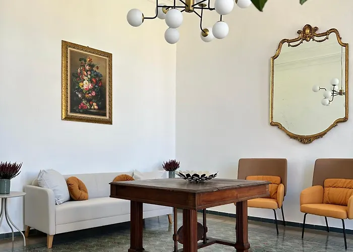 Dimora Ferdinandea Πανσιόν 4*